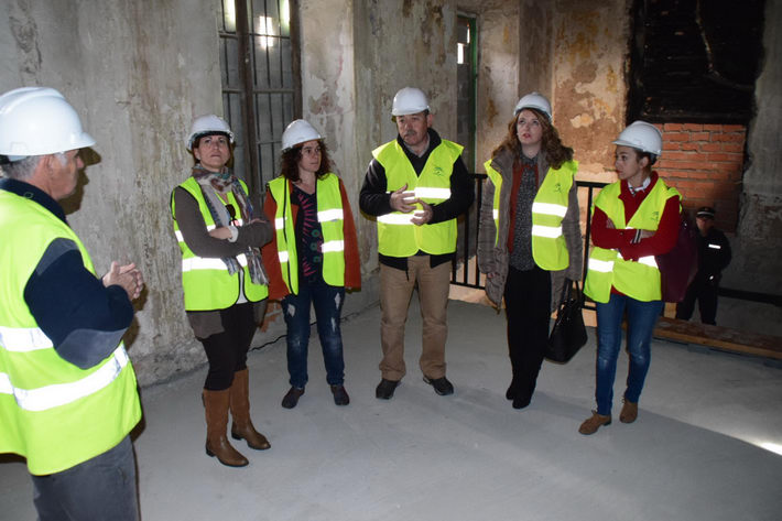La Junta invierte 280.000 euros en obras de rehabilitacin de La Resinera en Arenas del Rey  
