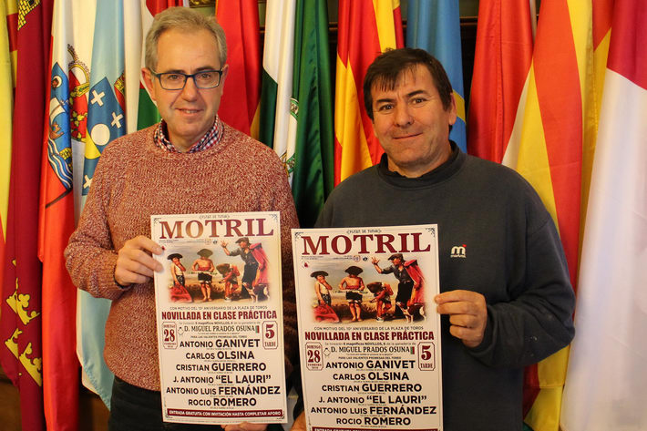 La Plaza de Toros de Motril acoge este domingo una novillada en clase práctica  con motivo del ‘Día de Andalucía’ 