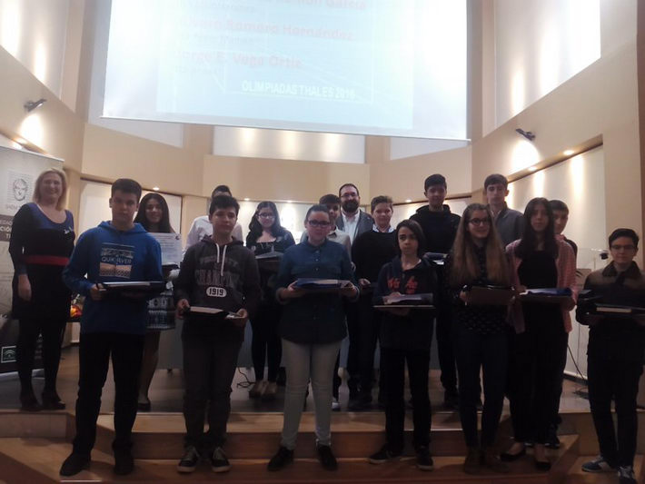 Cinco escolares de Secundaria representarán a Granada en la fase regional de las XXXII Olimpiadas Matemáticas Thales