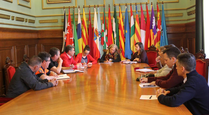 Primera reunión de coordinación del dispositivo logístico del ‘XI Festival Aéreo de Motril’