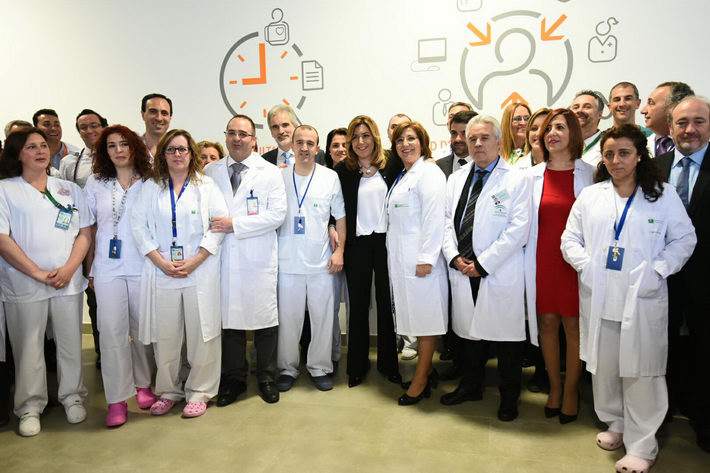 La presidenta de la Junta inaugura las nuevas instalaciones del Hospital de Alta Resolución de Loja 