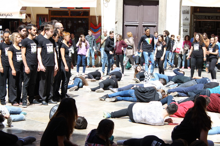 Alumnado granadino promueve los derechos de las personas refugiadas a trav�s del arte