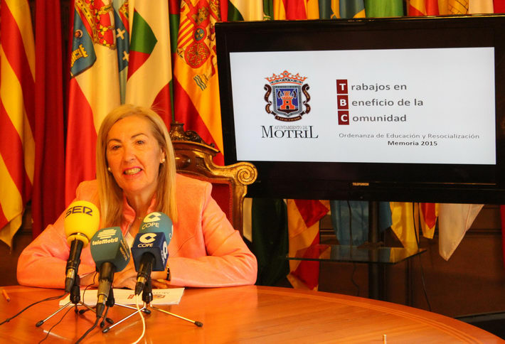 68 personas se han acogido al programa de ‘trabajos en beneficio de la comunidad’ puesto en marcha por el área de Personal durante 2015