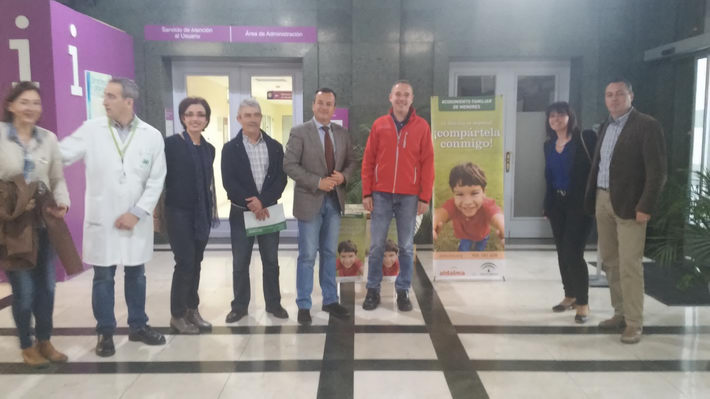 Aldaima, entidad colaboradora de la Junta para el acogimiento familiar de menores tutelados en Granada, inicia una campaña de captación de familias en hospitales públicos granadinos