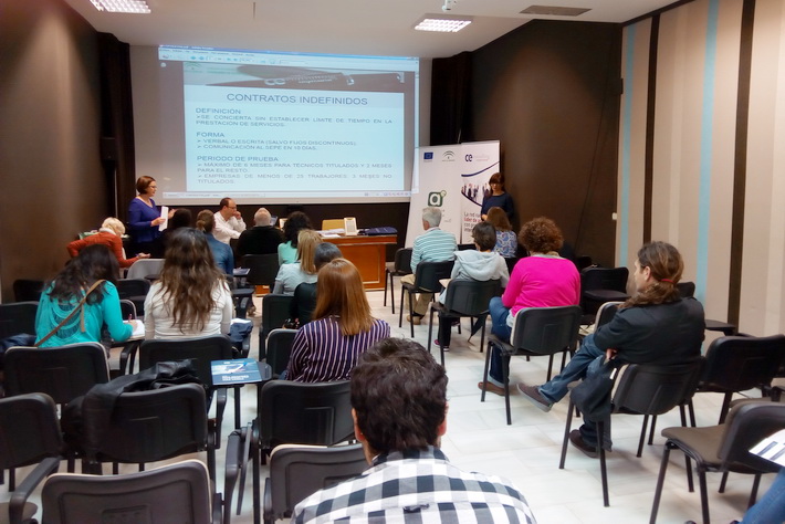 La Casa de la Cultura acoge una jornada sobre “Actuaciones Sanitarias en los establecimientos alimentarios de Andalucía”