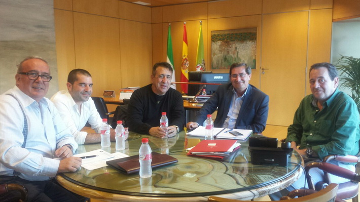 CCOO recibe el apoyo de la Diputación para recuperar las conexiones ferroviarias