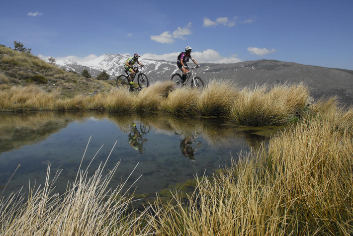 La ruta turística en bicicleta más alta de Europa llega a su quinto año con más de mil usuarios satisfechos
