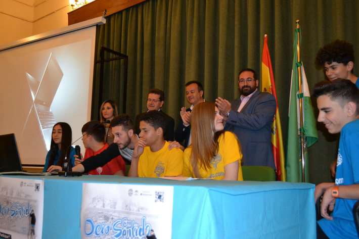 La Junta se alía con jóvenes estudiantes de cuarto de la ESO para potenciar hábitos saludables entre sus iguales 
