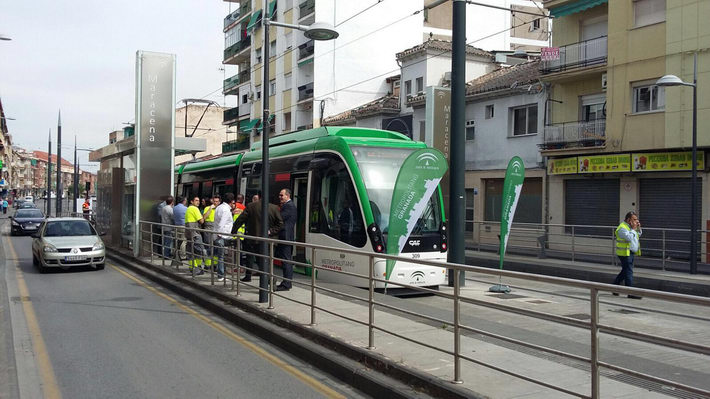 Metro de Granada traslada a Maracena su campaña seguridad vial ‘Tu Metro en Pruebas’ 