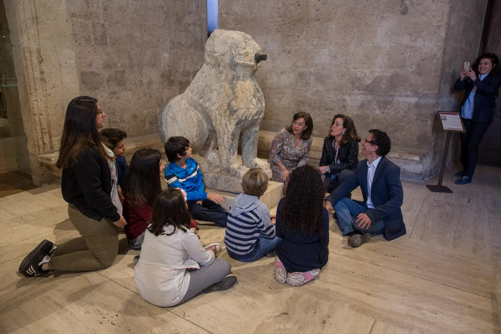 La Alhambra celebra el Día Internacional de los Museos con visitas guiadas, exposiciones y entrega de premios del concurso de Dibuja y Conoce
