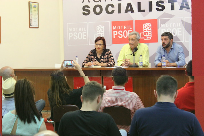 El PSOE pide un Sí al cambio de Gobierno que garantice la educación y la sanidad y que ponga en marcha una nueva ley laboral que recupere los derechos perdidos