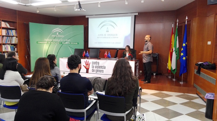 El IAJ rene a tcnicos y responsables de polticas de juventud de la provincia para que conozcan las herramientas y servicios de las que disponen esa materia