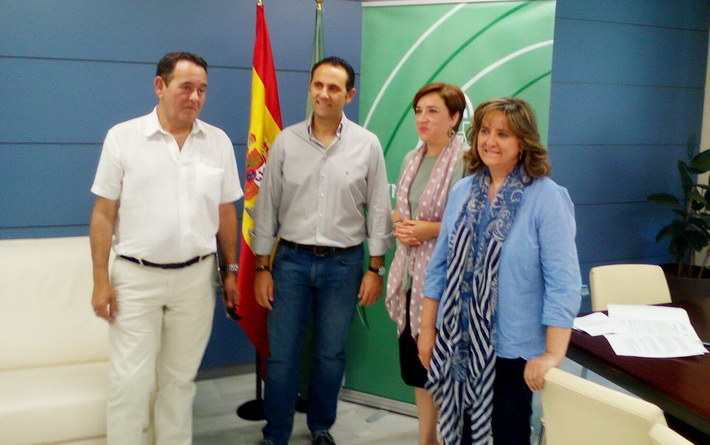 Más de 28.000 empleados de la Junta en Granada se beneficiarán del acuerdo de la Mesa General de Función Pública para la recuperación de sus derechos