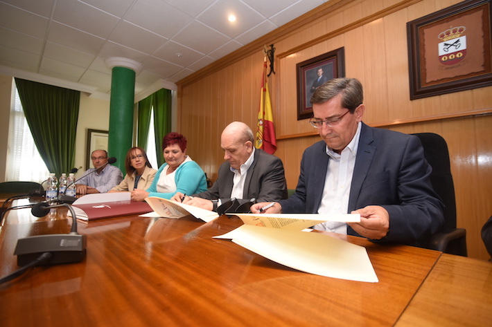 Diputación y Armilla promueven nuevas líneas de colaboración para ampliar el uso de las instalaciones de la Ciudad Deportiva