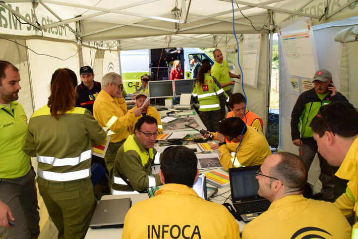 La Polic�a adscrita a la Junta esclarece dos incendios forestales en Granada y pone a disposici�n judicial a sus autores
