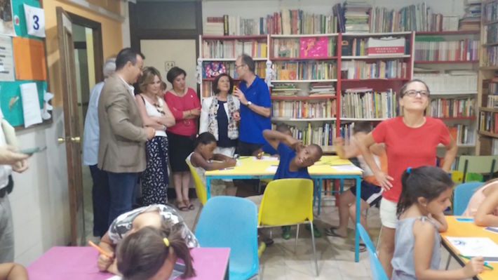 Andaluc�a ampl�a la cobertura y refuerza las comidas para menores durante la �poca estival con 66 escuelas de verano