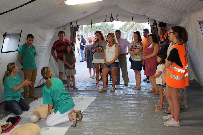 Casi 200 personas participaron en el ‘Taller Salvavidas’ sobre reanimación cardiopulmonar