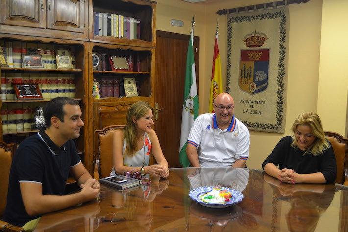 El Ayuntamiento de La Zubia despide y desea suerte al palista paralmpico Miguel Rodrguez antes del viaje a Rio
