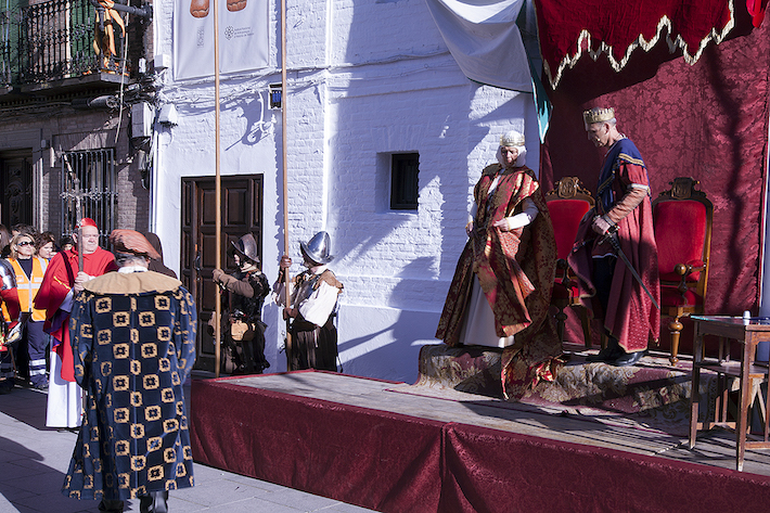 Santa Fe 'regresa' al siglo XV con la recreaci�n de un campamento militar y la visita de los Reyes Cat�licos