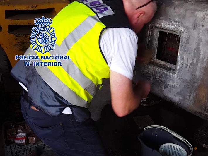 La Polica Nacional detiene a un hombre en Motril que perteneca a una organizacin criminal dedicada al trfico de hachs  
