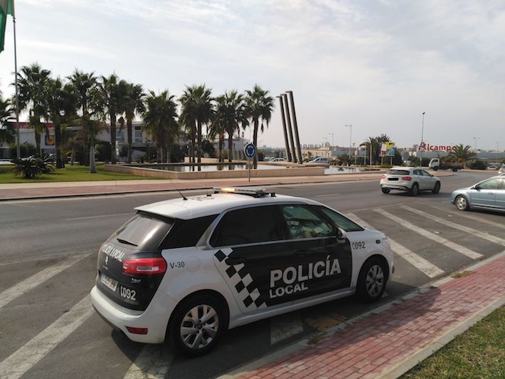 La Polica Local de Motril evita el robo de una vivienda