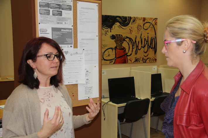 En la Casa de la Juventud Almuñécar ya está operativo el servicio de información e inscripción de la Lanzadera de Empleo para fomentar la inserción laboral.