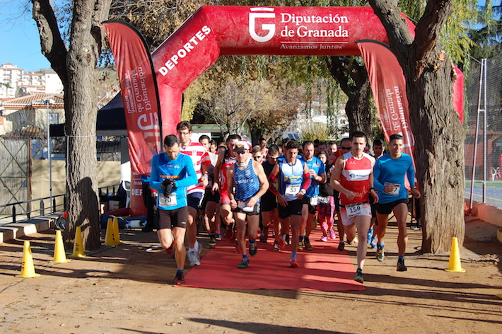 Más de 150  corredores cierran en Cenes de la Vega el circuito de carreras de montaña de la Diputación de Granada