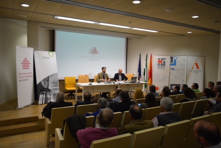 Junta y profesionales de Granada coinciden en reforzar el cumplimiento de la normativa en instalaciones industriales