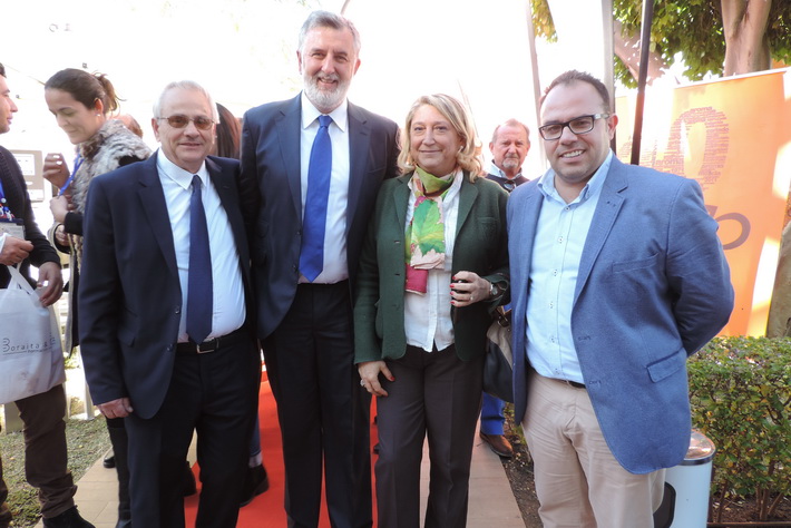 “El primer concurso de ideas propuesto por los empresarios de playas nos ayudará a mejorar el entorno de nuestro litoral con proyectos innovadores”. 