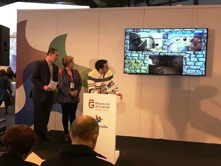 Guadalinfo Carchuna-Calahonda presenta en FITUR una app turstica creada por usuarios del centro