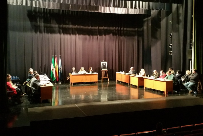 El Pleno de Almucar aprueba una mocin institucional exigiendo dos hospitales completos en Granada.