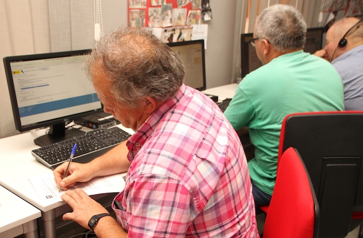 Guadalinfo program en 2016 ms de 960 actividades vinculadas a la obtencin y uso del certificado digital