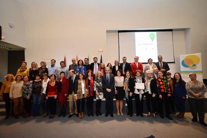 La sanidad pblica andaluza desarrolla cerca de 850 investigaciones en cncer que buscan nuevos tratamientos a la enfermedad