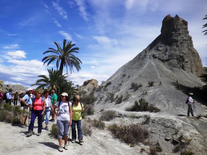 Senderistas de Almuñécar recorrerán este domingo una ruta de película por tierras almerienses de Tabernas