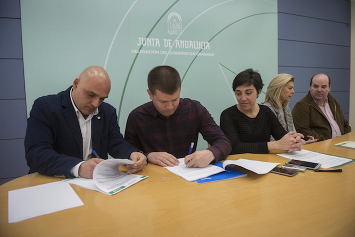 El Consorcio de Transportes refuerza la conexión con Sierra Nevada durante los Campeonatos Mundiales de Snowboard
