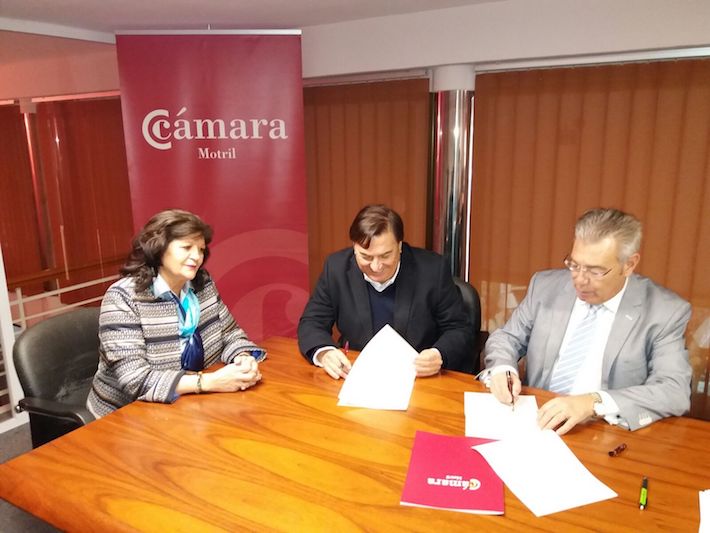 Firmado el convenio de colaboración entre Granada internacional y Cámara de Comercio de Motril