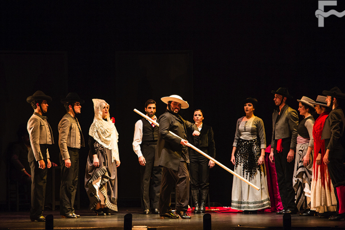 El Ballet Flamenco de Andaluc�a presenta este mes en Almu��car el espect�culo �Aquel Silverio�.
