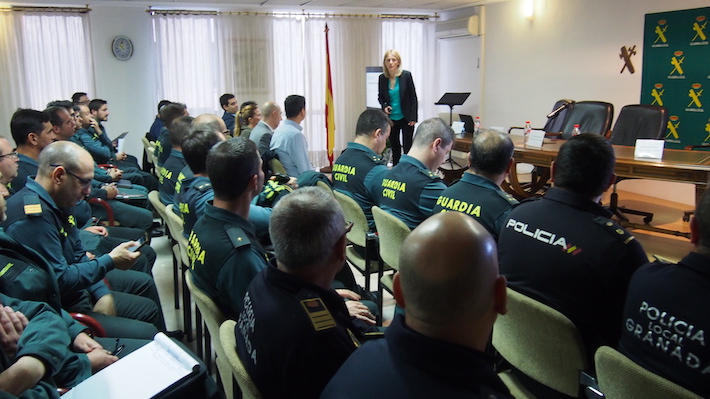 La Guardia Civil celebra una jornada formativa con Endesa sobre actuaciones relacionadas con el sector eléctrico
