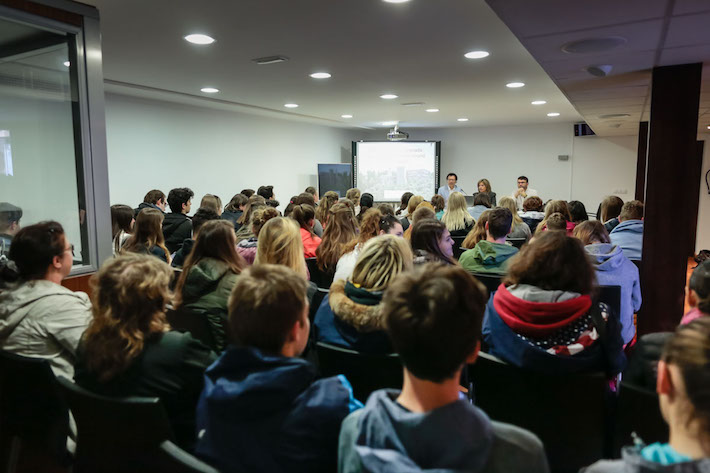 La Alhambra acoge un encuentro entre estudiantes europeos Erasmus + sobre la eficiencia energ�tica