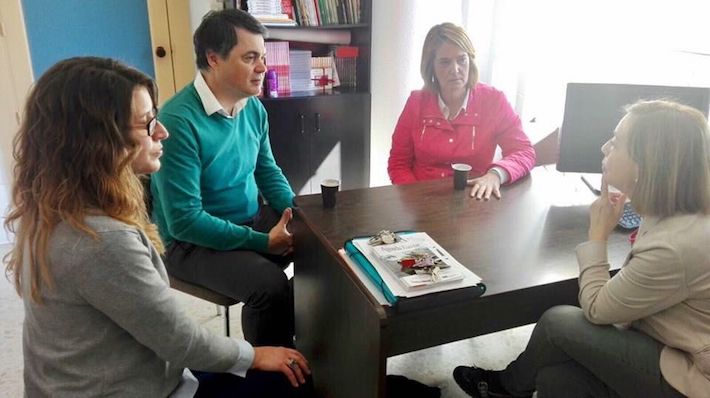 El PP pide que no se suprima una unidad de infantil en el Colegio Arco Iris de Motril