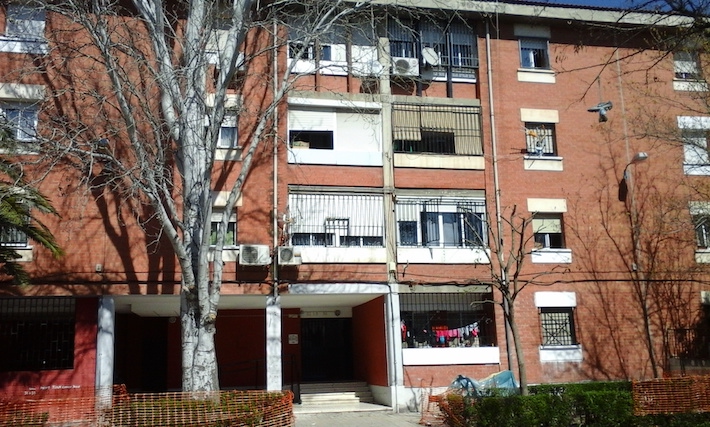 La Junta adjudica las obras en el bloque de 45 viviendas de la calle Jos� Contreras, en Almanj�yar
