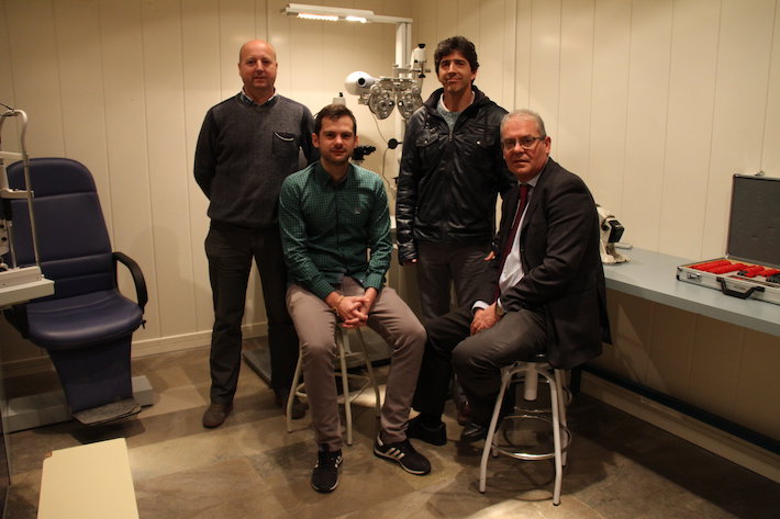 Un estudio demuestra que realizar una tarea mental compleja aumenta la presi�n intraocular
 