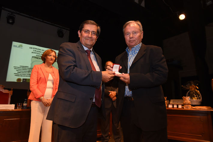 XIII PREMIOS A LA CALIDAD DEL MEJOR ACEITE DE OLIVA VIRGEN EXTRA CON DENOMINACIÓN DE ORIGEN PONIENTE DE GRANADA