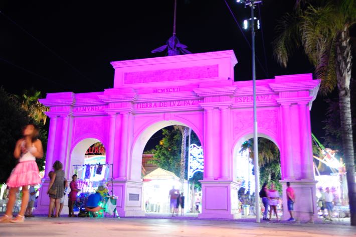 Almuñécar aprueba el pliego de condiciones para la adjudicación de casetas para las fiestas patronales  que celebrará del 9 al 15 de agosto