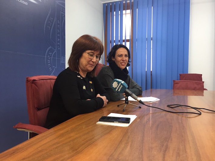 Izquierda Unida denuncia que las playas de Motril no tengan aún el servicio de vigilancia y socorrismo.