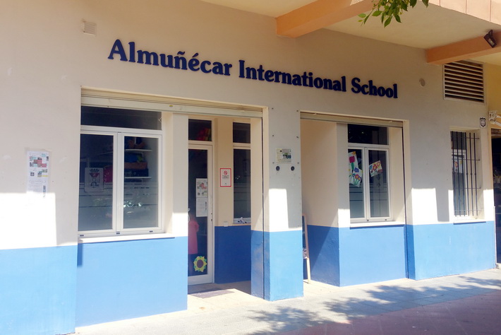 Almu��car Internacional Languages School ofrece a los m�s peque�os una f�rmula original y divertida de aprender ingl�s durante el verano  