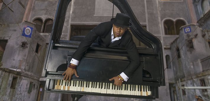 El Festival de Jazz en la Costa de Almuñécar recibe esta noche a Roberto Fonseca