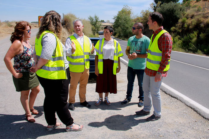 Diputaci�n y Junta iniciar�n la mejora de la carretera de acceso a Purullena 