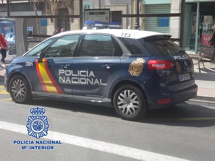 La Polica Nacional detiene a un individuo que acababa de acceder a un domicilio ajeno por una ventana