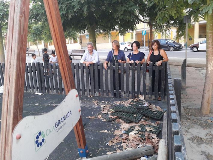 El Partido Popular visita los Álamos y pide mejoras para el barrio